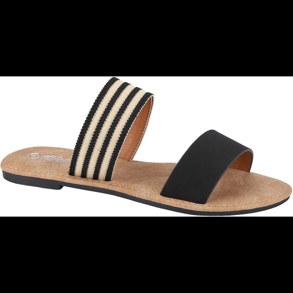 Shoes - LAST PAIR SIZE 7